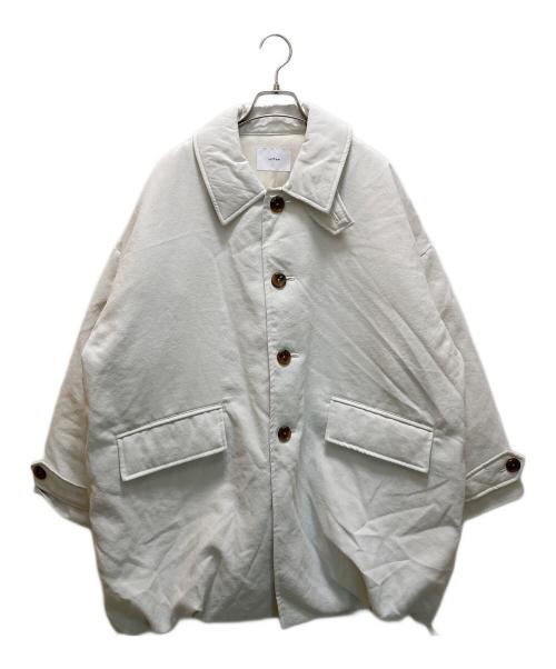 miffew（ミフュー）miffew (ミフュー) ワイドスクエアバルマカーンダウンコート ホワイト サイズ:2の古着・服飾アイテム