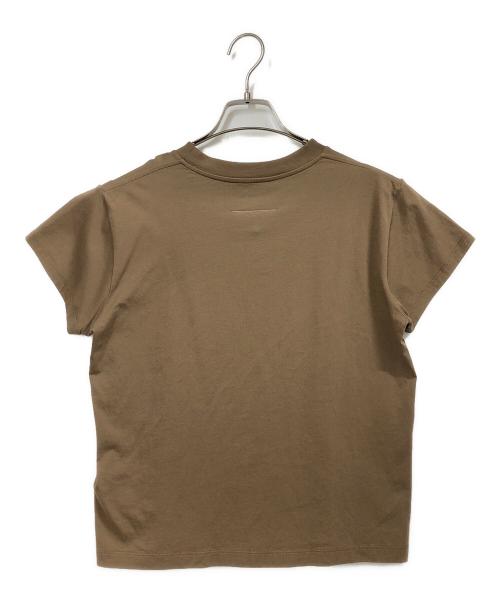MM6 Maison Margiela（エムエムシックスメゾンマルジェラ）MM6 Maison Margiela (エムエムシックスメゾンマルジェラ) ナンバリング ロゴT ブラウン サイズ:Mの古着・服飾アイテム