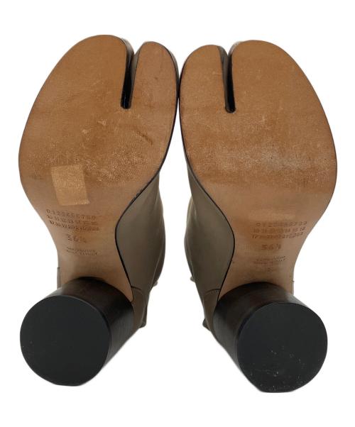 Maison Margiela（メゾンマルジェラ）Maison Margiela (メゾンマルジェラ) TABI HEEL BOOTS ベージュ サイズ:36 2/1の古着・服飾アイテム