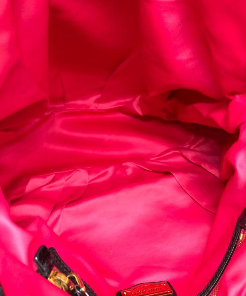 MIU MIU（ミュウミュウ）MIU MIU (ミュウミュウ) ショルダーバッグ ブラック サイズ:下記参照の古着・服飾アイテム