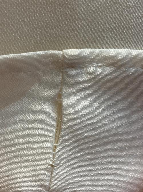 LOHEN（ローヘン）LOHEN (ローヘン) T -BLOUSE アイボリー サイズ:FREEの古着・服飾アイテム
