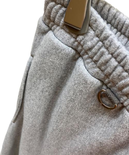 uniform experiment（ユニフォームエクスペリメント）uniform experiment (ユニフォームエクスペリメント) UE NAVY SWEAT PANTS グレー サイズ:SIZE 1の古着・服飾アイテム