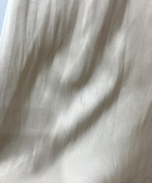 CHAOS（カオス）CHAOS (カオス) ヒューリーサテンフレアースカート ベージュ サイズ:freeの古着・服飾アイテム