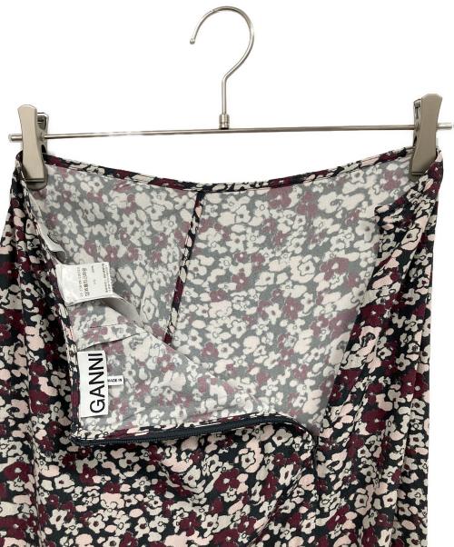 GANNI（ガニー）GANNI (ガニー) フラワーラッフルスカート パープル サイズ:34の古着・服飾アイテム