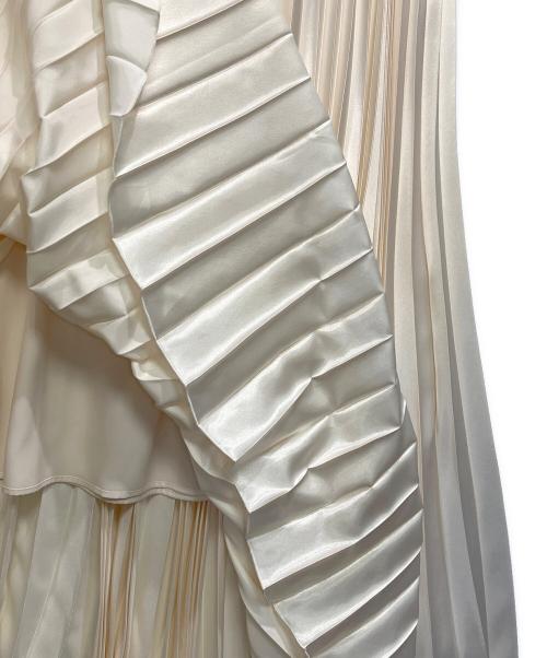 Noble（ノーブル）Noble (ノーブル) ブライトサテンアコーディオンプリーツスカート アイボリー サイズ:FREEの古着・服飾アイテム