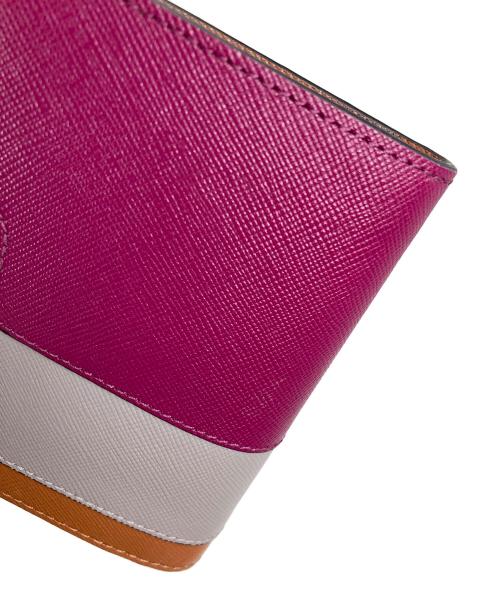 MARNI（マルニ）MARNI (マルニ) 2つ折り財布 パープルの古着・服飾アイテム