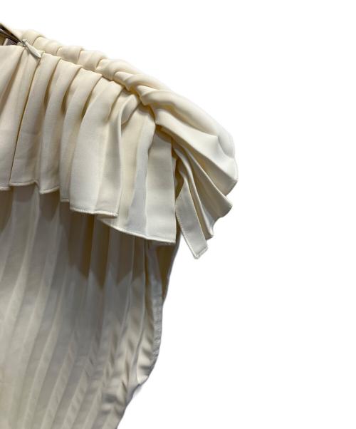 MM6 Maison Margiela（エムエムシックスメゾンマルジェラ）MM6 Maison Margiela (エムエムシックスメゾンマルジェラ) ボートネックプリーツトップス アイボリー サイズ:36の古着・服飾アイテム
