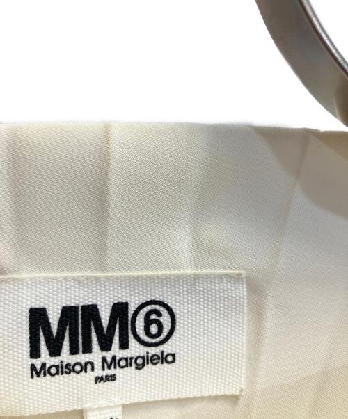 MM6 Maison Margiela（エムエムシックスメゾンマルジェラ）MM6 Maison Margiela (エムエムシックスメゾンマルジェラ) ボートネックプリーツトップス アイボリー サイズ:36の古着・服飾アイテム
