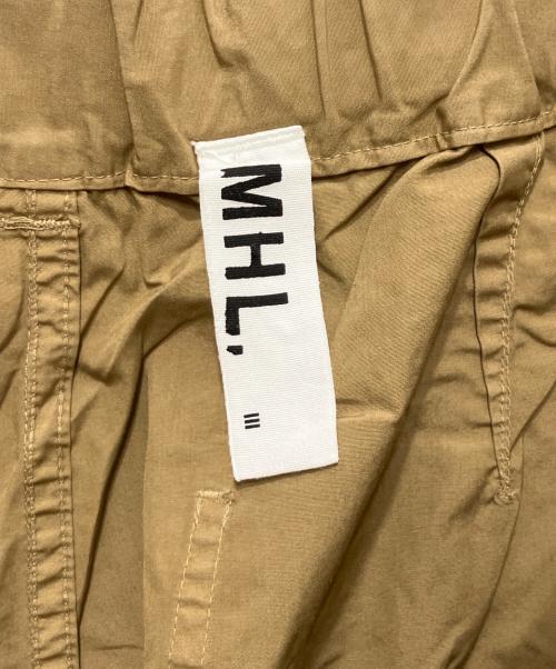 MHL（マーガレットハウエル）MHL (エムエイチエル) ファインコンパクトコットンポプリンタックパンツ ベージュ サイズ:Lの古着・服飾アイテム