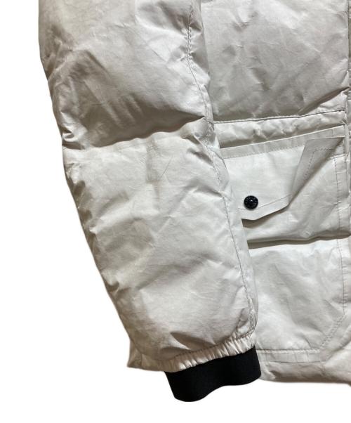 STONE ISLAND（ストーンアイランド）STONE ISLAND (ストーンアイランド) Featherweight Leather Down Jacket ホワイト サイズ:不明の古着・服飾アイテム