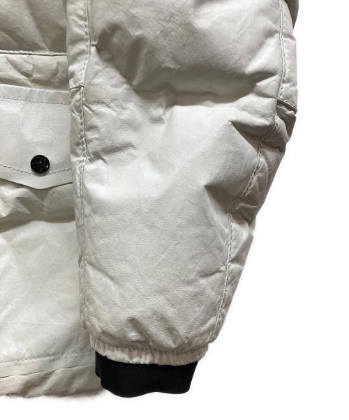 STONE ISLAND（ストーンアイランド）STONE ISLAND (ストーンアイランド) Featherweight Leather Down Jacket ホワイト サイズ:不明の古着・服飾アイテム