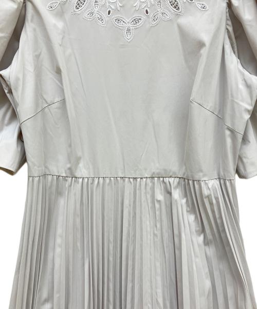 CELFORD（セルフォード）CELFORD (セルフォード) エンブロイダリーワンピース ベージュ サイズ:36 未使用品の古着・服飾アイテム
