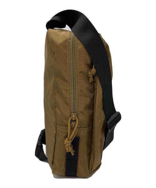 BRIEFING（ブリーフィング）BRIEFING (ブリーフィング) SLING WALKER　ボディバッグ ブラウンの古着・服飾アイテム