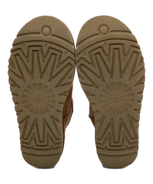 UGG（アグ）UGG (アグ) ムートンブーツ ベージュ サイズ:25の古着・服飾アイテム