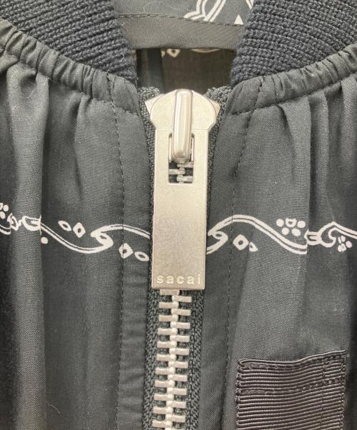 sacai（サカイ）sacai (サカイ) バンダナプリント ボンバージャケット ブラック サイズ:2の古着・服飾アイテム