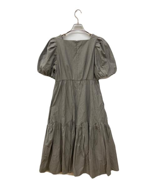 CELFORD（セルフォード）CELFORD (セルフォード) スクエアネックフレアワンピース グレー サイズ:38の古着・服飾アイテム