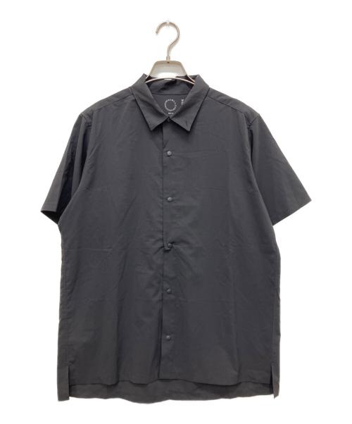 山と道（ヤマトミチ）山と道 (ヤマトミチ) UL Short Sleeve Shirt ブラック サイズ:Mの古着・服飾アイテム