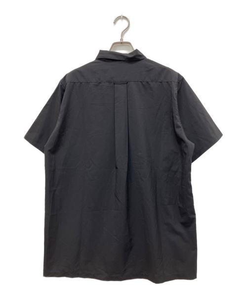 山と道（ヤマトミチ）山と道 (ヤマトミチ) UL Short Sleeve Shirt ブラック サイズ:Mの古着・服飾アイテム