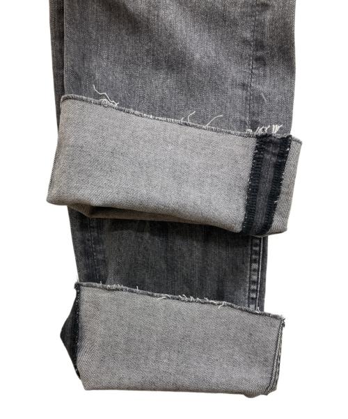 YANUK（ヤヌーク）YANUK (ヤヌーク) デニムパンツ グレー サイズ:W23の古着・服飾アイテム