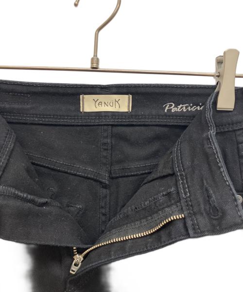 YANUK（ヤヌーク）YANUK (ヤヌーク) パンツ　スキニーデニム ブラック サイズ:W24の古着・服飾アイテム