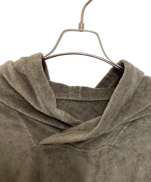 UCHINO（ウチノ）UCHINO (ウチノ) エアリータッチ ポケット付サウナポンチョ グレー サイズ:Free 未使用品の古着・服飾アイテム