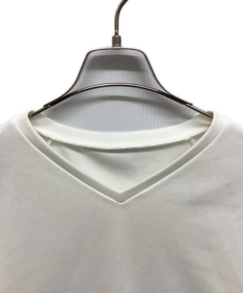 ADORE（アドーア）ADORE (アドーア) ADORE カットジョーゼットVネックベーシックT ホワイト サイズ:38の古着・服飾アイテム