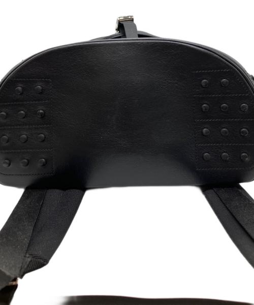 TOD'S（トッズ）TOD'S (トッズ) ラバーペブル レザーリュック ブラックの古着・服飾アイテム