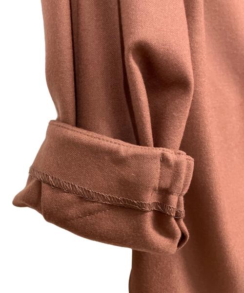 theory luxe（セオリーリュクス）theory luxe (セオリーリュクス) ラウンドヘムTブラウス ブラウン サイズ:38 未使用品の古着・服飾アイテム