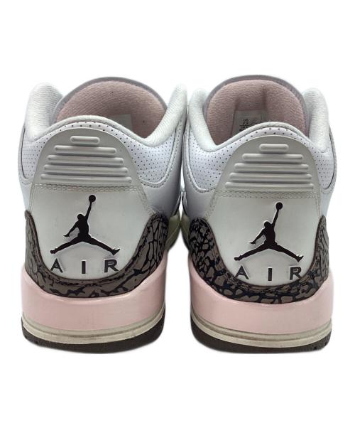 NIKE（ナイキ）NIKE (ナイキ) WMNS AIR JORDAN 3 RETRO ホワイト サイズ:24.5の古着・服飾アイテム