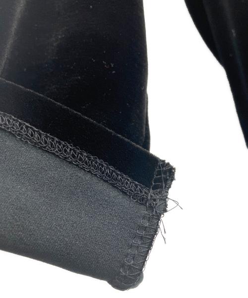 FOXEY NEWYORK（フォクシーニューヨーク）FOXEY NEWYORK (フォクシーニューヨーク) ベロア切替パーカーワンピース ブラック サイズ:38の古着・服飾アイテム