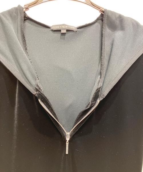 FOXEY NEWYORK（フォクシーニューヨーク）FOXEY NEWYORK (フォクシーニューヨーク) ベロア切替パーカーワンピース ブラック サイズ:38の古着・服飾アイテム