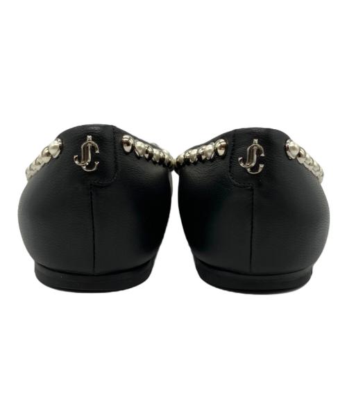JIMMY CHOO（ジミーチュウ）JIMMY CHOO (ジミーチュウ) MIRELE スタッズパールフラットパンプス ブラック サイズ:22.5の古着・服飾アイテム