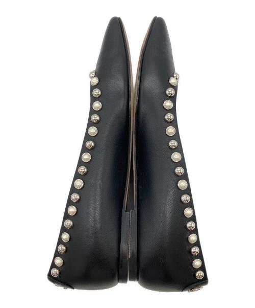 JIMMY CHOO（ジミーチュウ）JIMMY CHOO (ジミーチュウ) MIRELE スタッズパールフラットパンプス ブラック サイズ:22.5の古着・服飾アイテム