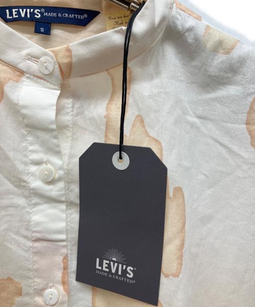 LEVI'S（リーバイス）LEVI'S (リーバイス) ロングシャツ WATERCOLOR SPLASH ホワイト×ベージュ サイズ:Ｓの古着・服飾アイテム