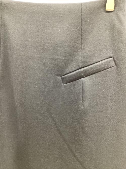COATE（コート）COATE (コート) ウールシルク混フレアスカート ネイビー サイズ:38の古着・服飾アイテム
