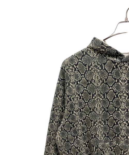 KAPITAL（キャピタル）KAPITAL (キャピタル) パイソンプリントプルオーバーパーカー グレー サイズ:4の古着・服飾アイテム