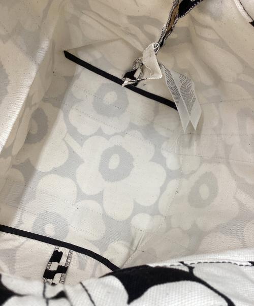 marimekko（マリメッコ）marimekko (マリメッコ) トートバッグ ブラック×アイボリーの古着・服飾アイテム