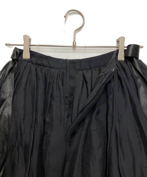 RED VALENTINO（レッドヴァレンティノ）RED VALENTINO (レッドヴァレンティノ) チュールスカート ブラック サイズ:40の古着・服飾アイテム