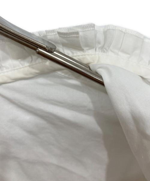 DRAWER（ドゥロワー）DRAWER (ドゥロワー) コットンフリルプリーブラウス ホワイト サイズ:36の古着・服飾アイテム