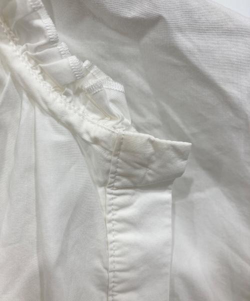 DRAWER（ドゥロワー）DRAWER (ドゥロワー) コットンフリルプリーブラウス ホワイト サイズ:36の古着・服飾アイテム