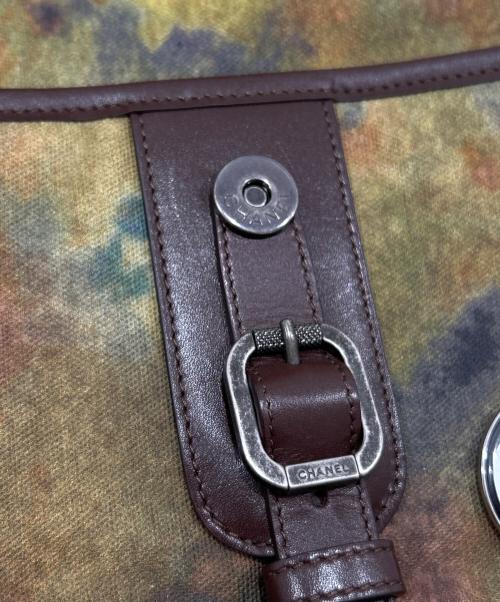 CHANEL（シャネル）CHANEL (シャネル) 15C Graffiti On The Pavement サッチェル バッグ A92790 オリーブ サイズ:-の古着・服飾アイテム