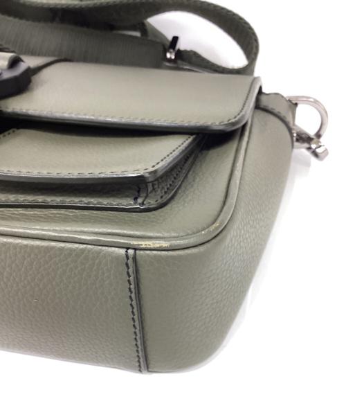 Dior（ディオール）Dior (ディオール) Hit the Road メッセンジャー クロスボディバッグ オリーブの古着・服飾アイテム