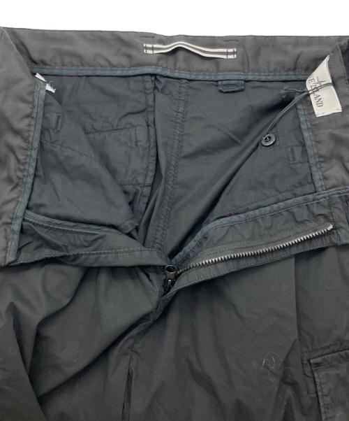 STONE ISLAND（ストーンアイランド）STONE ISLAND (ストーンアイランド) ハーフパンツ ブラック サイズ:32の古着・服飾アイテム