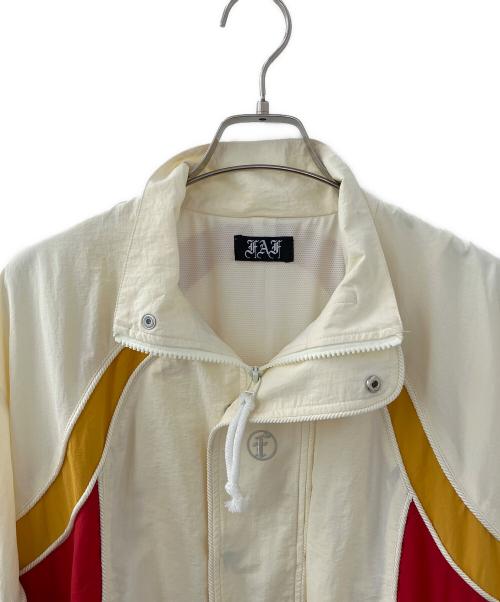 FAF（エフエーエフ）FAF (エフエーエフ) WARM UP JACKET アイボリー サイズ:1の古着・服飾アイテム