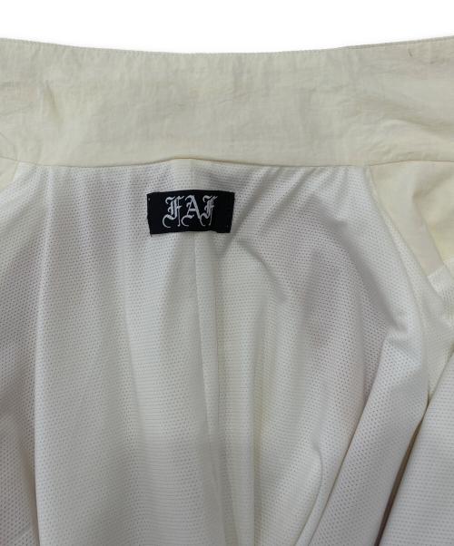 FAF（エフエーエフ）FAF (エフエーエフ) WARM UP JACKET アイボリー サイズ:1の古着・服飾アイテム