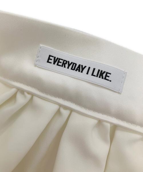 EVERYDAY I LIKE.（エヴリデイ アイ ライク）EVERYDAY I LIKE. (エヴリデイ アイ ライク) New Dramaticスカート ホワイト サイズ:38の古着・服飾アイテム