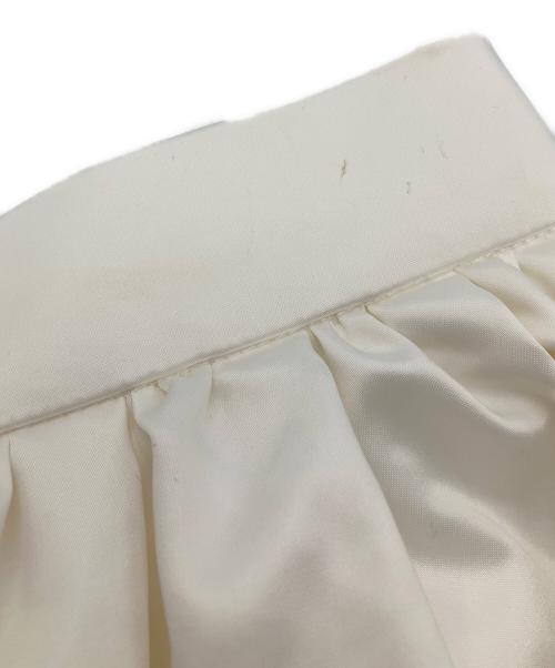 EVERYDAY I LIKE.（エヴリデイ アイ ライク）EVERYDAY I LIKE. (エヴリデイ アイ ライク) New Dramaticスカート ホワイト サイズ:38の古着・服飾アイテム