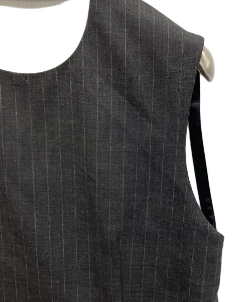 INSCRIRE（アンスクリア）INSCRIRE (アンスクリア) Wool Front Dress ウール フロント ドレス チャコールグレー サイズ:36の古着・服飾アイテム