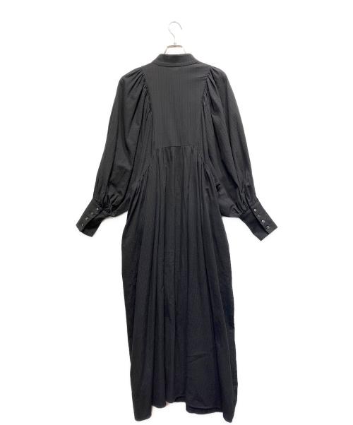 ETRE TOKYO（エトレトウキョウ）ETRE TOKYO (エトレトウキョウ) ボリュームスリーブドビーワンピース ブラック サイズ:Fの古着・服飾アイテム