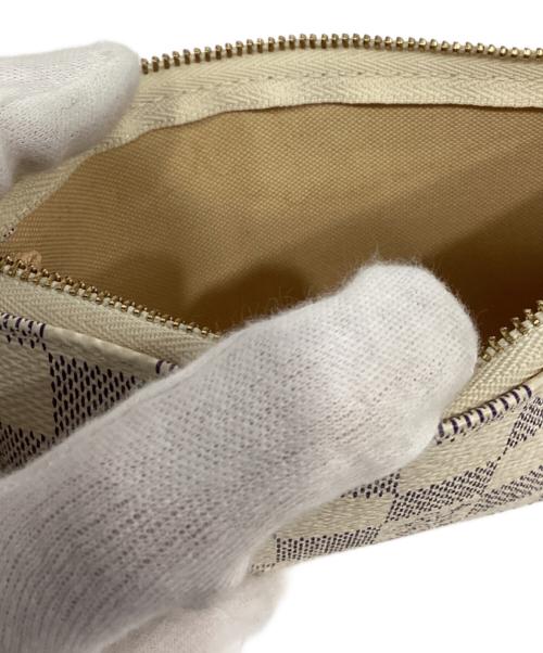 LOUIS VUITTON（ルイ ヴィトン）LOUIS VUITTON (ルイ ヴィトン) ミニポシェット アクセソワール　ポーチ ホワイトの古着・服飾アイテム